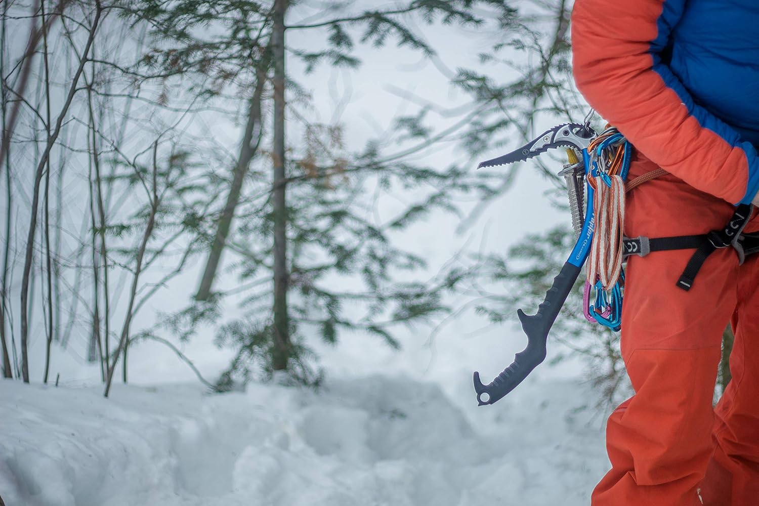 Lightweight Aluminum Ice Axe for Mountaineering - Image 4